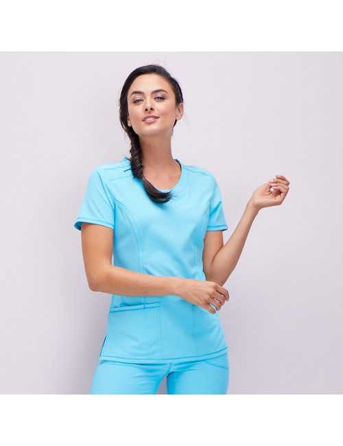 Blouse médicale antimicrobienne col rond, Cherokee, collection "Infinity" (2624A), vue de face, couleur fushia