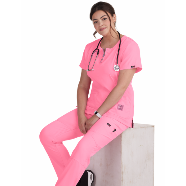 Blouse médicale Femme Koi "Serenity", collection Koi Lite (317-) rose face